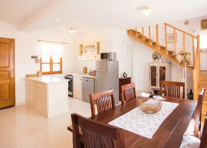 Pasika Holiday home *