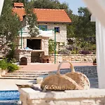 Pasika Holiday home