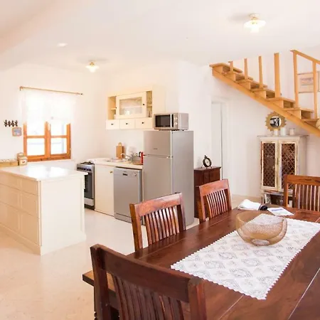 Pasika Holiday home *